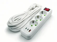 41051 Подовжувач з 3-ма місцями розеткою 2кол. із вкл. у кл. USB+2 TC 10M №Q402-10 (60)