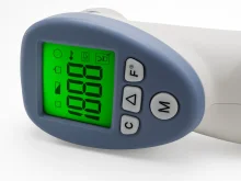 Бесконтактный инфракрасный термометр / пирометр для тела и поверхностей